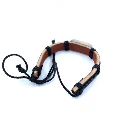 Adjustable leather bracelet of Bob Marley with a lion in his hair.