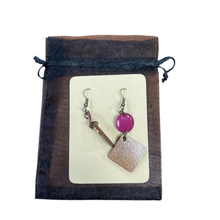 Handgefertigte Ohrringe aus Washi-Holz