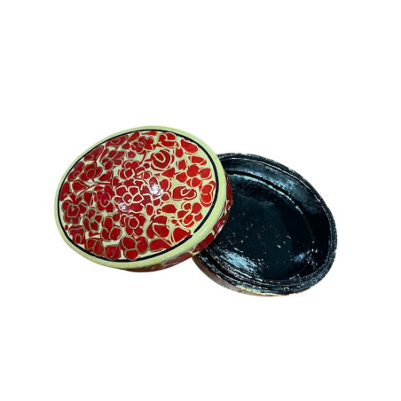 Oval handmade box from Kashmir.