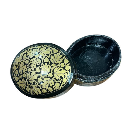 Ovale Schachtel aus Recyclingpapier